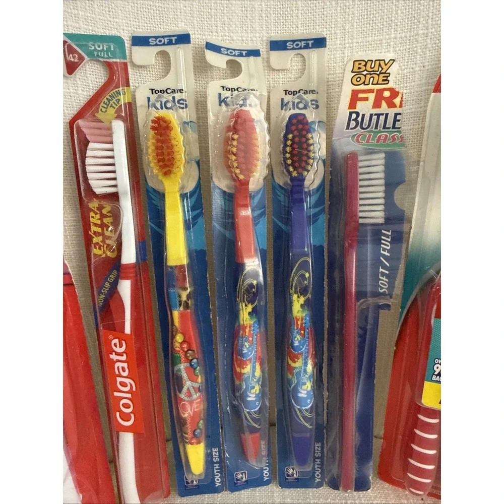 8 - Colgate Wave, Extra Clean, 360 Clean, Topcare Toothbrush Sealed VINTAGE 90's